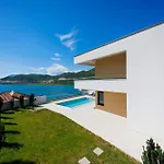 Navis In - Haus Fuer 8 Personen * Rogotin