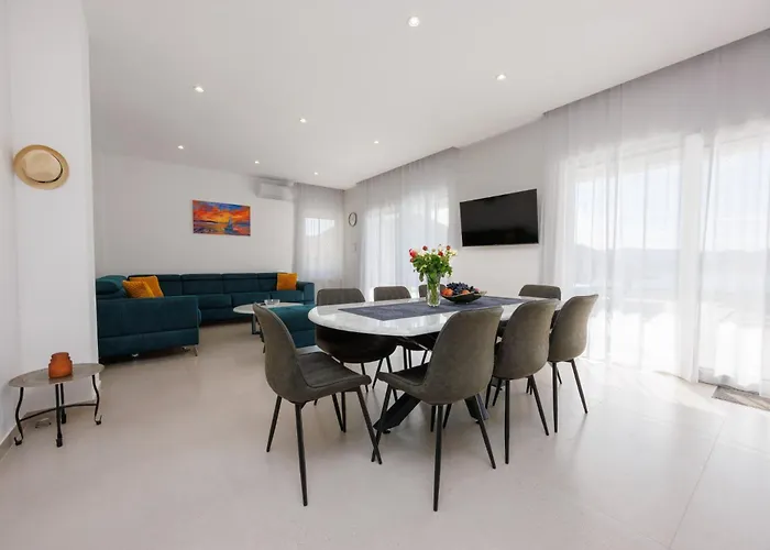 Villa Navis In - Haus Für 8 Personen