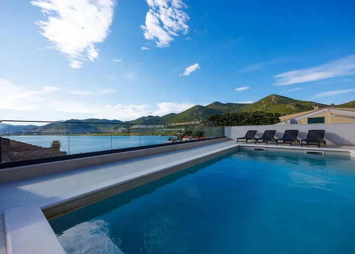 Villa Navis In - Haus Für 8 Personen